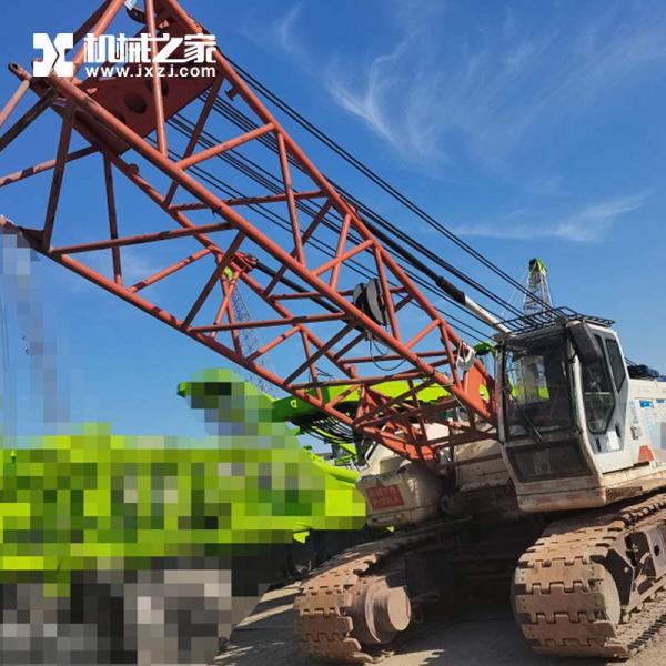 Quality Used Zoomlion QUY80 80 Ton Crawler Crane 2 Section wholesale