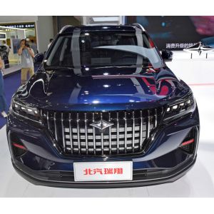 180KM Midsize SUV Gasoline Vehicle 1.5L Displacement Excellent Performance Safe