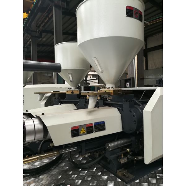 Quality 12 Tons Auto Injection Moulding Machines / Plastic Moulder Machine 5 Ejector Point wholesale