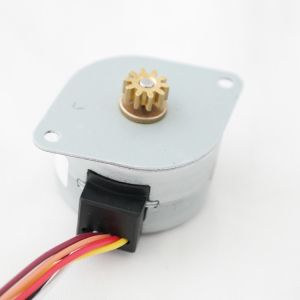 4 Phase 6 Wire Permanent Magnet Stepper Motor / 7.5° High Torque micro Stepper