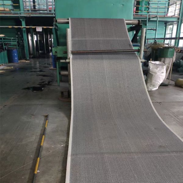 Quality 2 Ton Crawler Dumper Truck Perfect Solution For Heavy Duty Material Handling wholesale