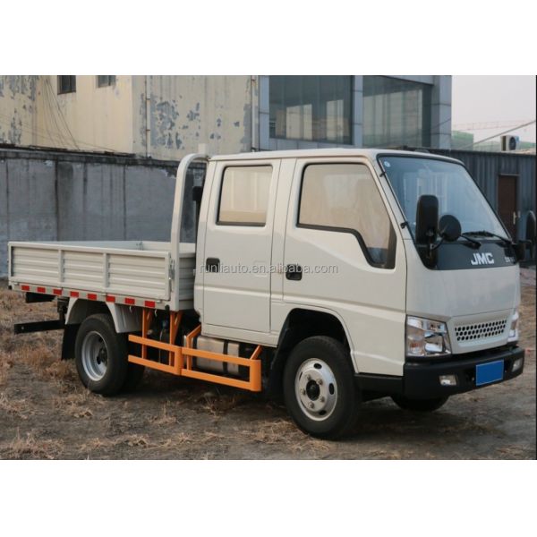 China Supplier Small Mini Light JMC Double Row Fence Cargo Truck