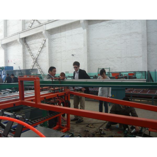 Steel Structure Sandwich Panel Machine for 1 - 15 cm Thick 0.6 - 1.2 m Width