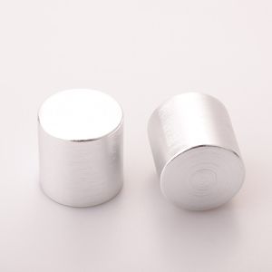 Scenic Perfume Bottle Lids With Custom Made Aluminum Colors And Crimp Neck