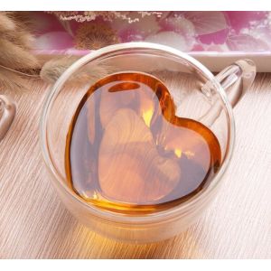 ISO9001 Transparent Glass Custom Drinking Cups Gift Heart Shaped 200ml-300ml
