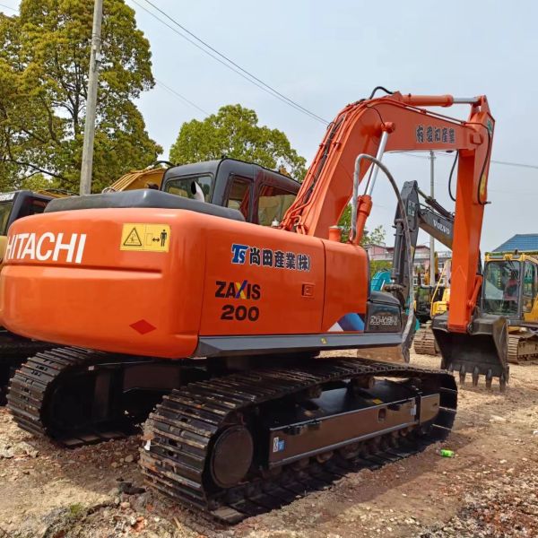 Original Hydraulic Pump Hitachi ZX200 ZH200 Excavator with 98kw Power in Enough Stock