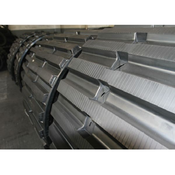 Quality Hitachi Replacement Dumper Rubber Tracks Less Vibration High Performance wholesale