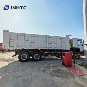 New Sino HOWO Tipper Truck 8x4 16 20 Cubic Meter 10 Wheel Mining Dump Truck For