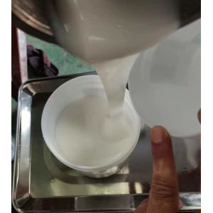 3.8 Mpa Tensile Strength 100 2 Mix Ratio Shore a RTV Silicone Rubber for Gypsum