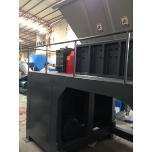 plastic pallet shredder /wood pallet shredder with dust collector