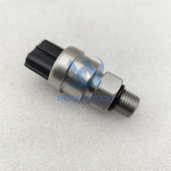 Oil Pressure Sensor Pressure Switch KM15-P04 KM15P04 for SH200 SH200 SH210 SH240