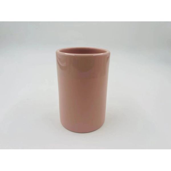 Ceramic Bathroom Accessories Sets Round Shape Pink Color Soap Dish For Bathroom
