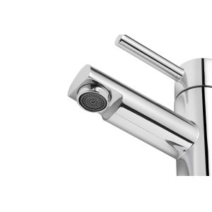 Modern Brass Basin Mixer Faucet Chrome Finish For Basin QT8202W