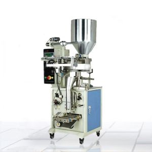 China 2.2kw Automatic Powder Packing Machine For 3 Side Seal Bag on sale