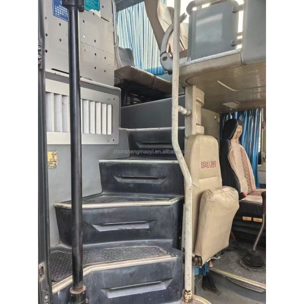 55 Seat Capacity Coaches Diesel Manual Euro 3 RHD Steer Used Buses