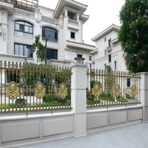 Advanced Design Luxury Style Fence Pickets Railing