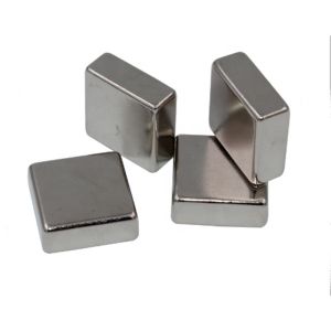 Small N54 AlNiCo Industrial Bar Magnets Environment Friendly 0.01mm