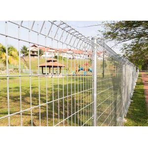 50×150mm Welded Wire Mesh Fencing Galvanized Triangle Roll Top And Bottom Brc