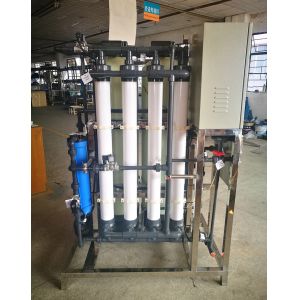 ultrafiltration membrane Ultra Pure Reverse Osmosis System 0.75KW 2TPH