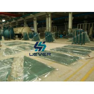 Vacuum bagging film with high temperature resistance for laminated glass