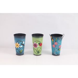 Highly Durable Patio Metal Decor Vase Rustic Style Colorful Crafts