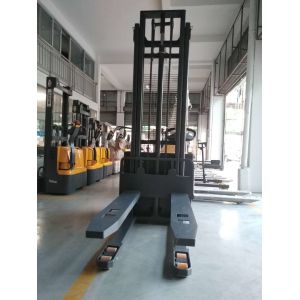 Yellow Auto Pallet Stacker , Industrial Lifting Equipment Easy Operation