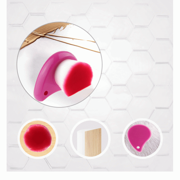 Single Style Facial Cleansing Brush With Red Nylon Hair And Plastic Handle