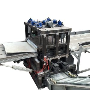 Solar Panel Glass Stripping Machine High Capacity and 1400-2000kg per Hour