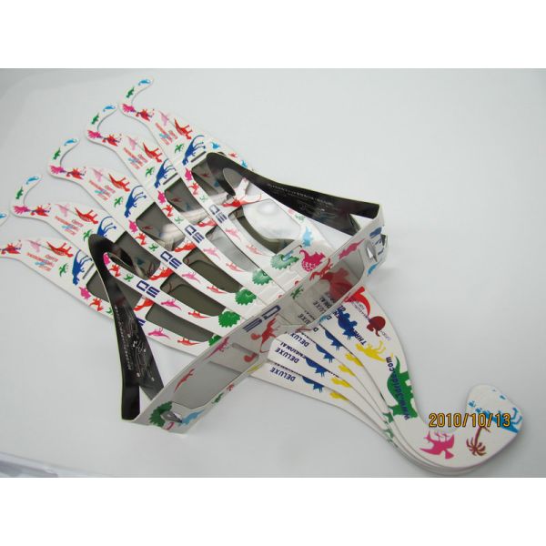 Quality Anaglyph Red Cyan 3D Glasses For Cinema , Disposable Polarized Glasses wholesale