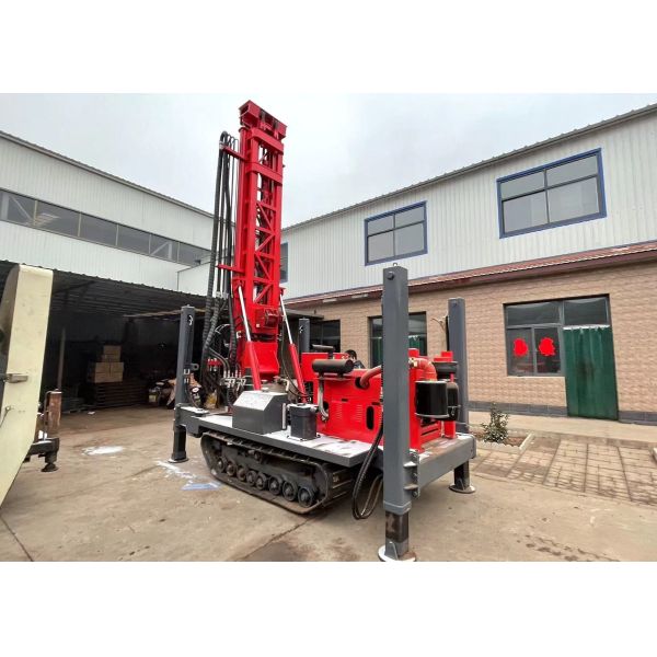 Quality ST 200 Crawler Mounted Drill Rig 200m Depth Hydraulic System wholesale