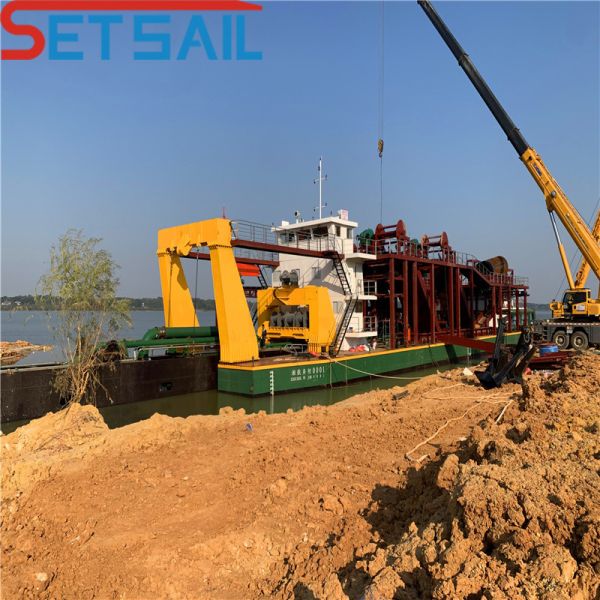 River Mud Gravel Suction Sand Pump Ship Dredger with Lifeong After-sales Service