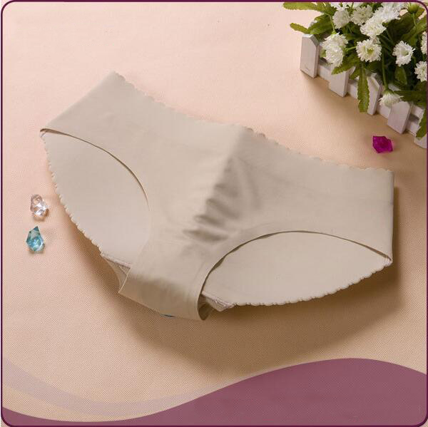 Low waist sexy silicone padded knickers butt lifting panties