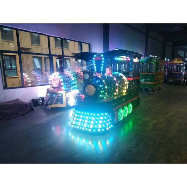 25 Seats Kids Trackless Train Amusement Ride For Theme And Amusement Parks