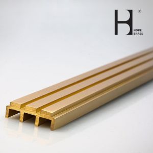 C2800 Brass Stair Edging