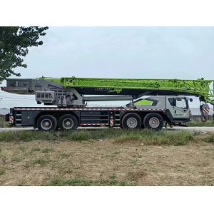 Used Zoomlion 90 Ton Crane with Max. Lifting Height of 4.5m and Good Lifting