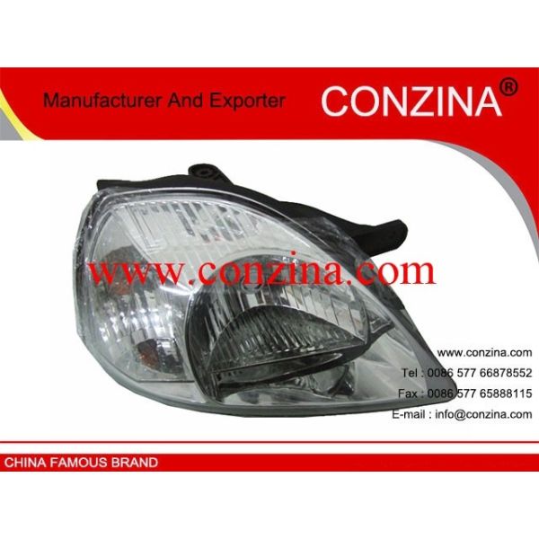 Quality Auto Parts Head Lamp for Kia Rio OEM: 92102-FD011 wholesale