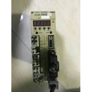 Yaskawa SGDM-A5ADY90 AC SERVO AMPLIFIER 200-230V 0.5A 0.05KW NEW