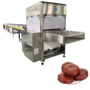 900 MM Belt Chocolate Coater Enrobing Line With Customized Voltage And Copeland