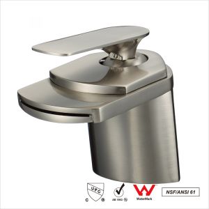 Deck mount waterfall bathroom sink faucet Single Handle 360 Swivel