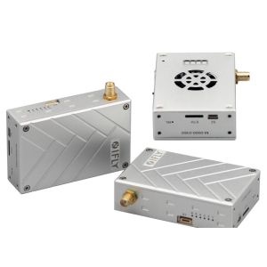 Real-Time UAV Data Link Ultra Small 94g Weight 2.4GHz 30dBm For Commercial UAV