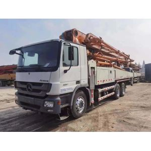 47m Used Concrete Pump Construction Machinery Heavy Equipment with High