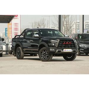JAC T9 The 4WD Gasoline Pickup Truck with 6 Airbags and 300-400Nm Maximum Torque
