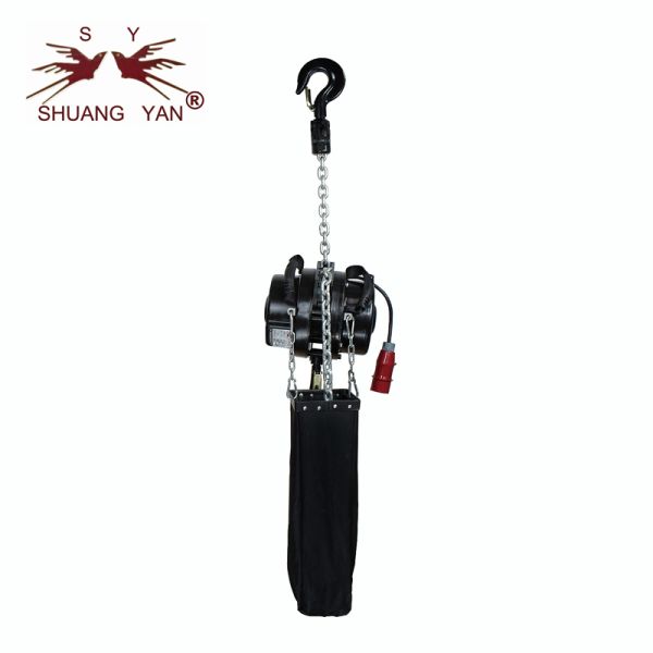 Lightweight Portable Electric Chain Hoist 5 Pins Plug Ergonomic Design