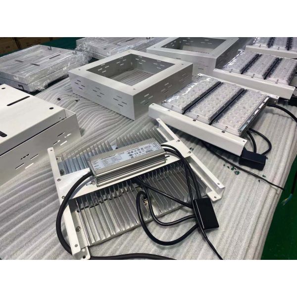 High Bright 150w LED Canopy Lights IP65 Exlposion Proof Ceiling Installation