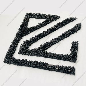 China Glass Fiber Reinforced PA66 Particles Plastic Material Extruding Nylon Raw Material for Thermal Break Strips on sale