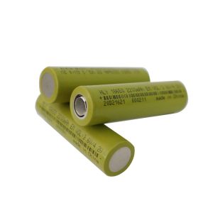 500 Times 2200mah 3.6v 18650 Rechargeable Batteries For Headlights