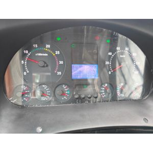 40-Seat Chinese-Made Golden Dragon Edition Coach Used BUS with Overall Dimension