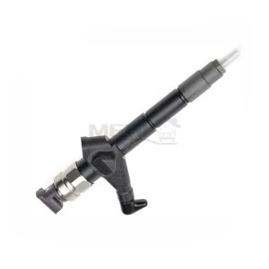 China 16600-EB70A Car Fuel Injector 095000-6252 095000-6253 For Nissan Pathfinder Navara on sale
