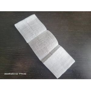 10*10 Medical Gauze Swab with ISO Certification Light and Durable