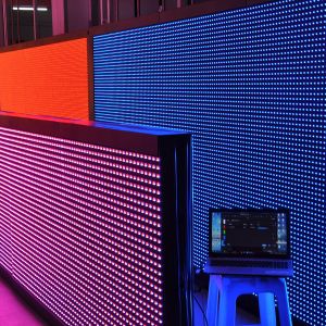 Full Color Ultra Brightness IP65 Waterproof 16mm Pixel Pitch VMS LED Display for